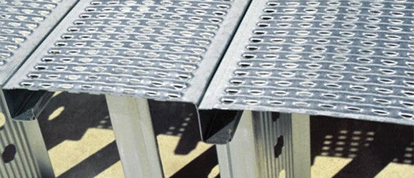 15' CUT-LOK FLOOR W/ HIGH BACK FLASHING